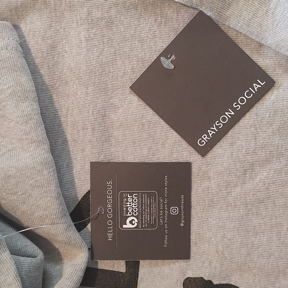 NWT BEATLES Girls Gray & Black Sweatshirt Long Sleeve Crew Neck XL 14 16 - Picture 3 of 5